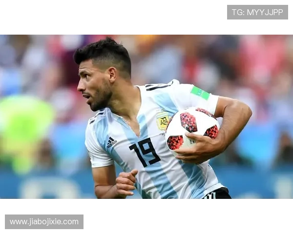 单打足球：探索球星个人技能与单兵作战的艺术与挑战