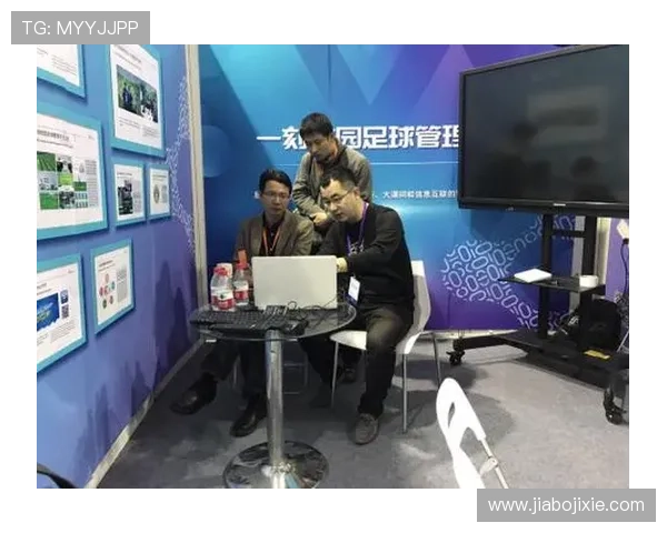 如何在足球星期日平台上购买球员并进行智慧投资分析